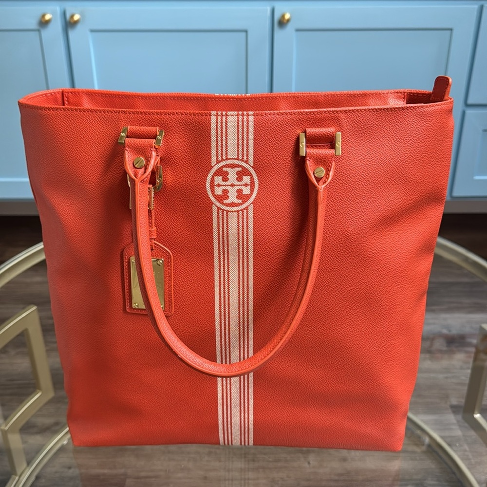 Tory Burch 797 Madison AV. New York Vibrant Orange Tote - Picture 2 of 13